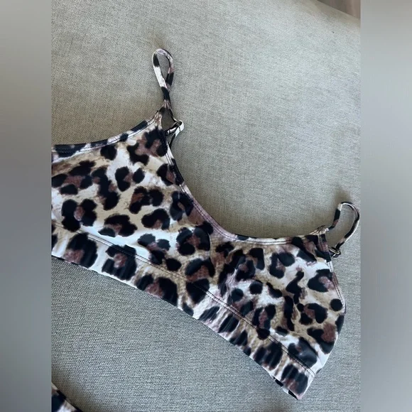 Leopard Print Bikini Set - Picture 2 of 4